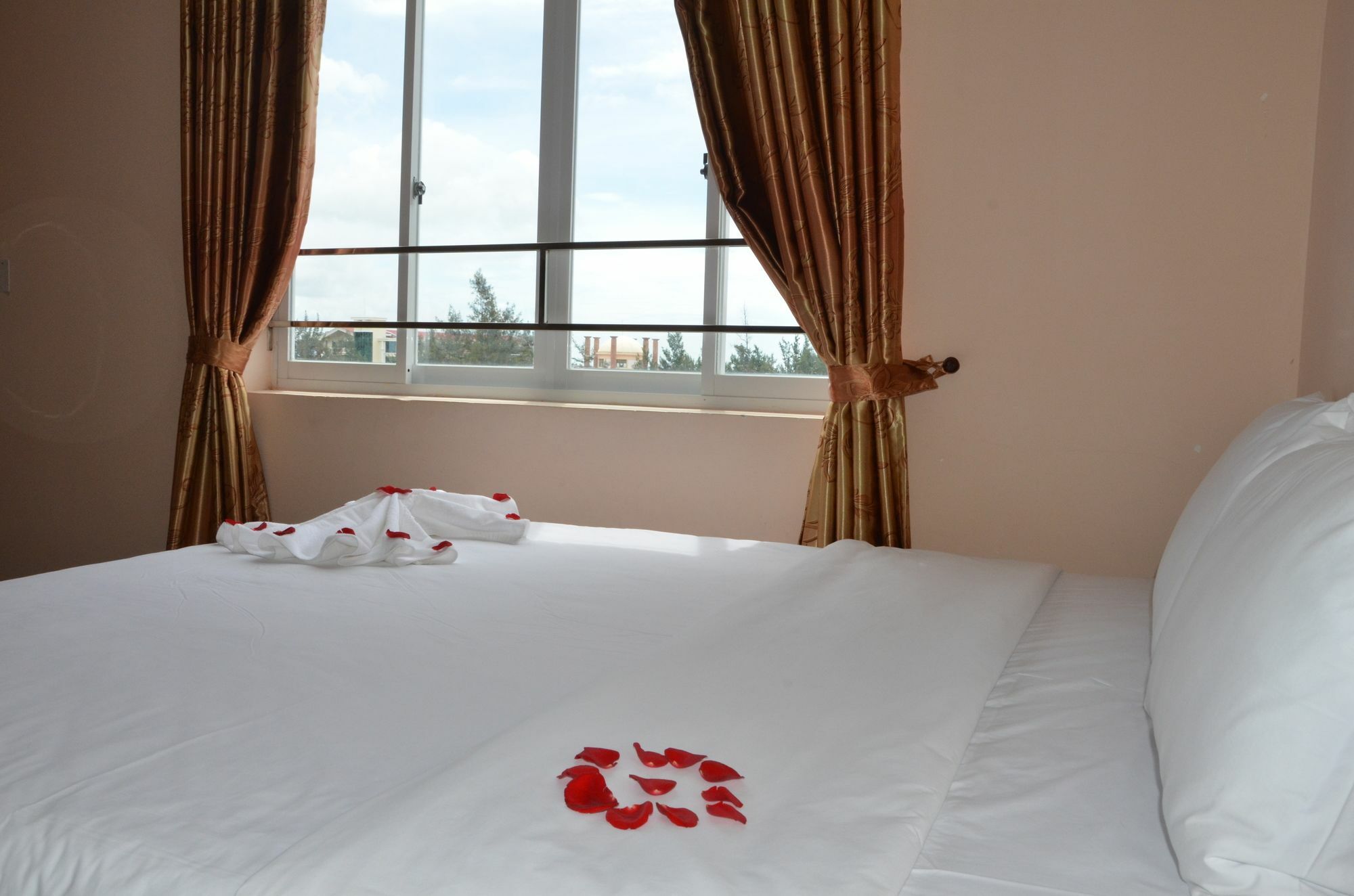 Ngoc Han Hotel By The Moment Vung Tau Exterior photo